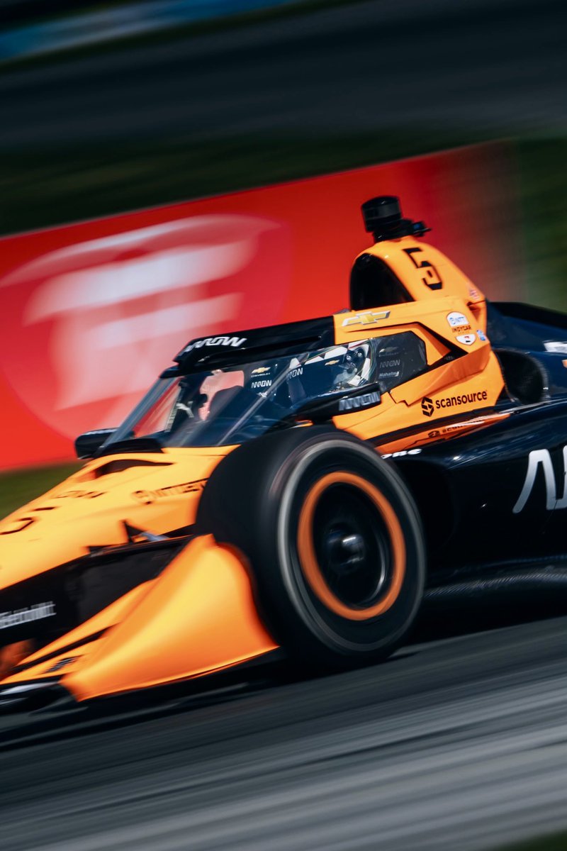 DanniMendiola's tweet photo. ¡𝐕𝐈𝐂𝐓𝐎𝐑𝐈𝐀 𝐌𝐄𝐗𝐈𝐂𝐀𝐍𝐀! 🏆🇲🇽

El regio @PatricioOWard logra el triunfo en la #IndyCar en Mid-Ohio. ¡Bravo! 🦆♥️ #MexicanosXElMundo https://t.co/qIOBZHfFFt