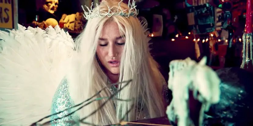 PopBase's tweet photo. 9 years ago today, Kesha released ‘Praying.’ https://t.co/n1qZbjDroh