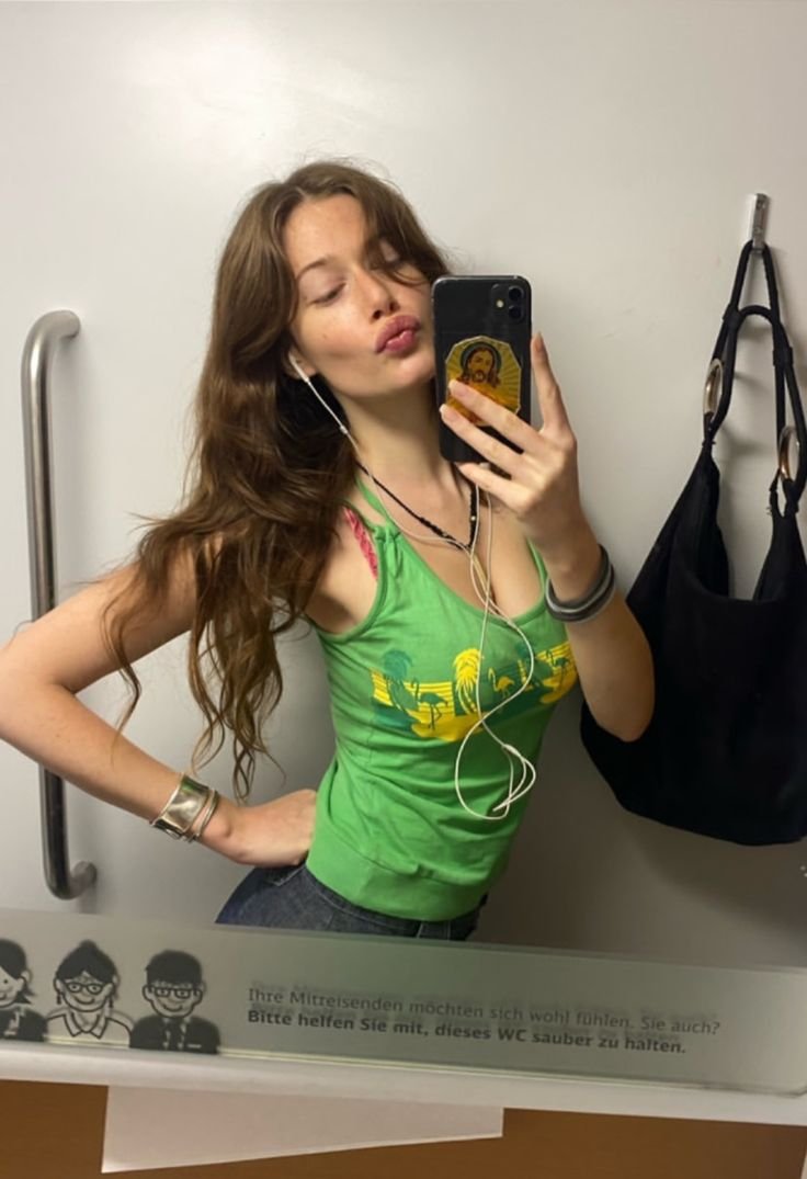 ℒ𝘰𝘪𝘴 tweet media