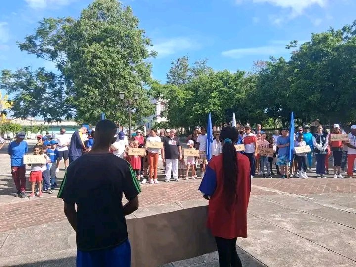 DeivyPrezMartn1's tweet photo. En el municipio #Yaguajay de #SanctiSpíritusEnMarcha la estación veraniega llegó para el disfrute de todos, en el marco de la efeméride moncadista.
#VeranoConMiGente
#MiMoncadaEsLaPatria 🇨🇺⛱️❤️ https://t.co/LNZdJMGfSZ