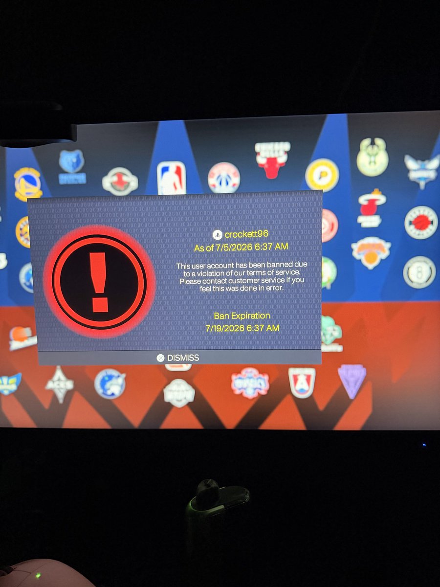 LongShlongCuh's tweet photo. @NBA2K @2KSupport @Ronnie2K @Beluba WHY WAS I BANNED? Unban me I don’t cheat? All I do is play random rec and 2’s. I’m ranked number 2 in Oregon how are yall gonna do this???? Unban me bruh https://t.co/xgjLKH6RxT