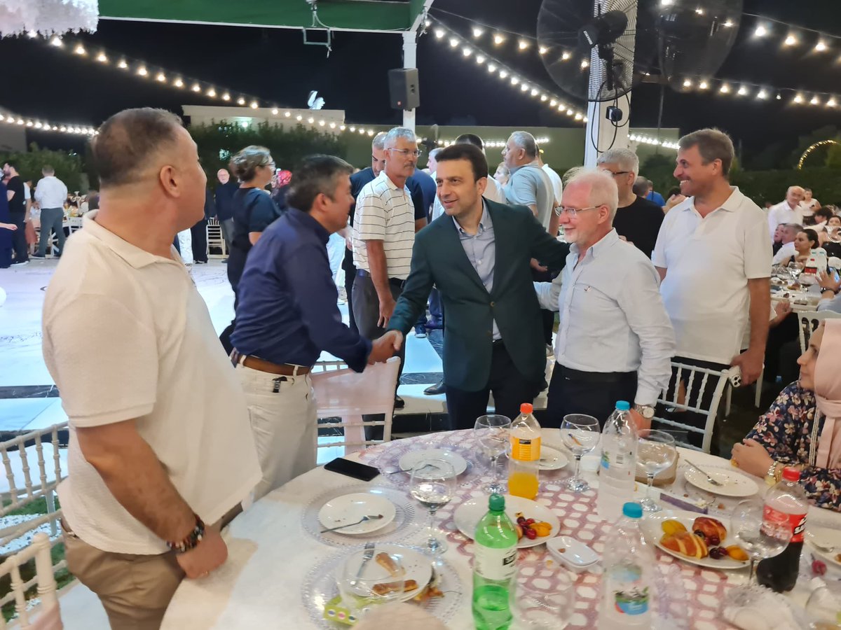 avmustafakose's tweet photo. Akdeniz Üniversitesi Camii imam hatibi Mehmet Koşuk hocamızın kızı Mihrimah Koşuk ile Yasir Akpınar kardeşlerimizin dün gerçekleştirilen düğünlerine katıldık. Gençlere mutluluklar diliyoruz. https://t.co/ifmszAijIO