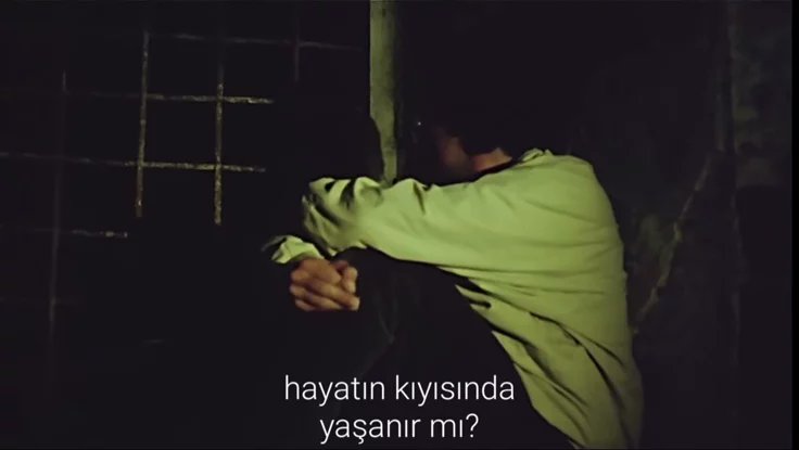 ruttenstberry's tweet photo. hayatın içinde yaşanır mı? https://t.co/ndZFChFR0c