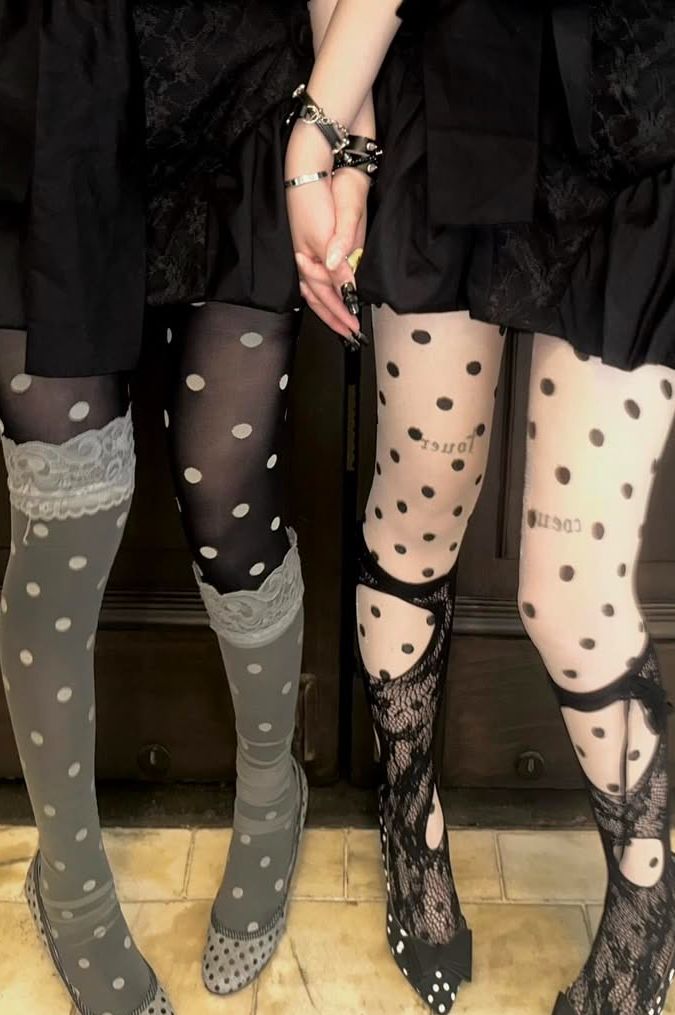 swytdreams's tweet photo. i like you lots, polka dots. https://t.co/F0Auklku5P