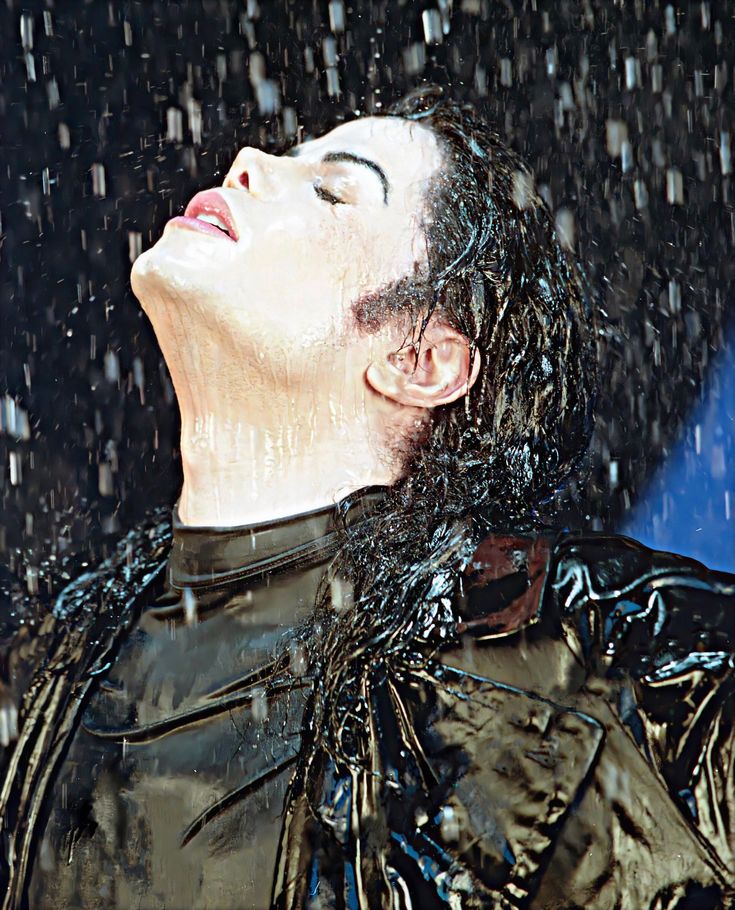 postsmjs's tweet photo. Michael Jackson (1996) https://t.co/IwscP77Q4b
