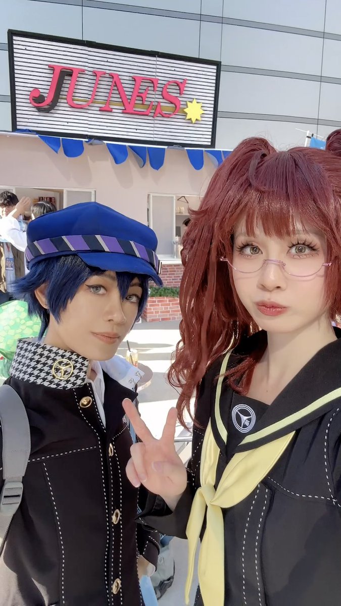 suyu_rin's tweet photo. So much Persona stuff at Anime Expo, I’m so happy 😭💖 #animeexpo2026 #animeexpo https://t.co/Ln81fdRpGi