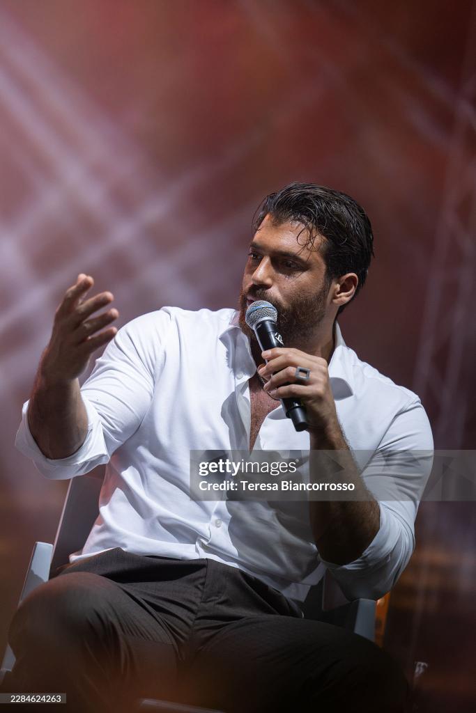 YamanManiaPl's tweet photo. 📸 Website | Getty Images

 SALERNO, ITALY - JULY 02,2026 : Can Yaman attends the Outdoor Film Festival 2026.
 (Photo by Teresa Biancorrosso/Getty Images

#OutdoorFilmFestival
#CanYaman https://t.co/iYLsJGGvrz