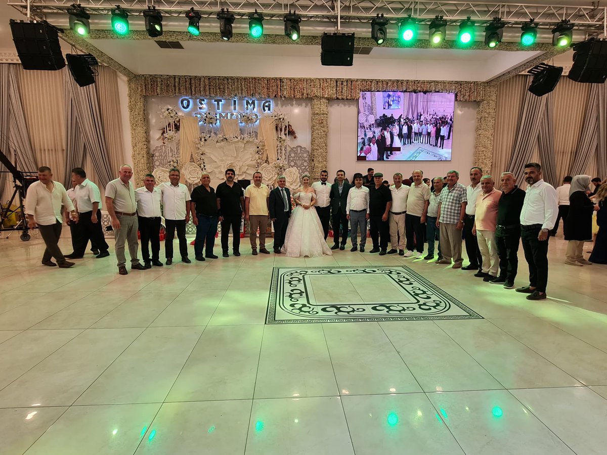 avmustafakose's tweet photo. Baraj mahalle muhtarımız  Adnan Uç’un kızı Merve ile Engin Can Barut kardeşlerimizin dün gerçekleştirilen düğün merasimlerine katıldık. Gençlere mutluluklar diliyoruz. https://t.co/IbScPsUnFB
