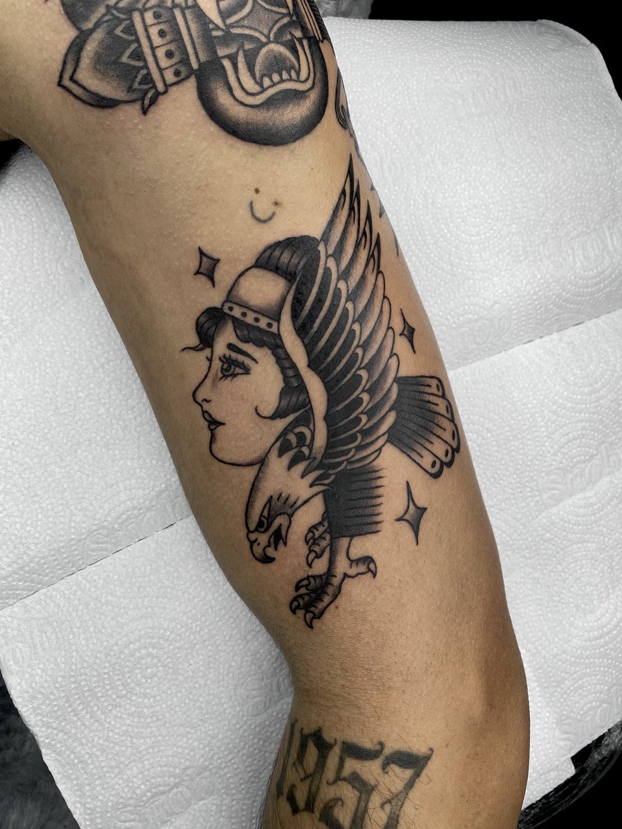 etvrnal's tweet photo. euro trad 🦅 https://t.co/RckMu0F7Rj