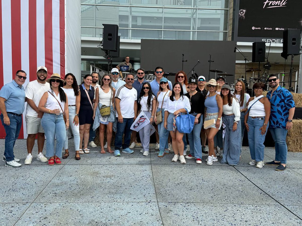Cor3pr's tweet photo. 🇵🇷🇺🇸 El COR3 se unió este fin de semana a la conmemoración de los 250 años de los Estados Unidos, participando en los diversos eventos organizados por el Gobierno de Puerto Rico en los municipios de Salinas, San Lorenzo y San Juan. https://t.co/Gc7S0JZvHd