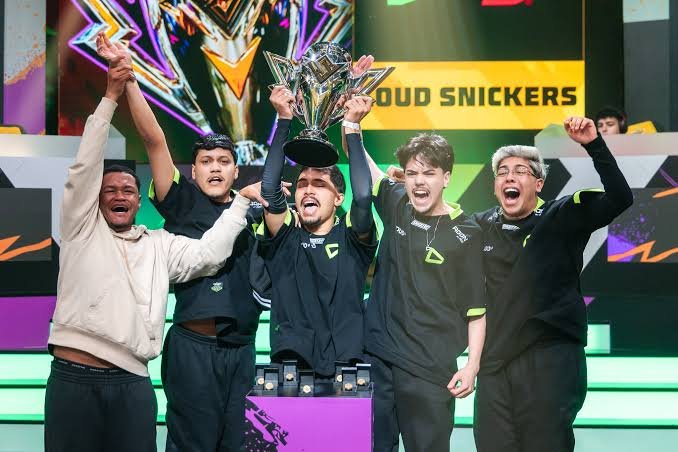 loudnationgg's tweet photo. É TEMPO DE LOUD!

Free Fire World Series Brasil ( 2026 ) - 🏆
Clash Masters ( 2026 ) - 🏆

Paris, nous voilà 🇫🇷🇧🇷
#goLOUD https://t.co/YqULptj32c