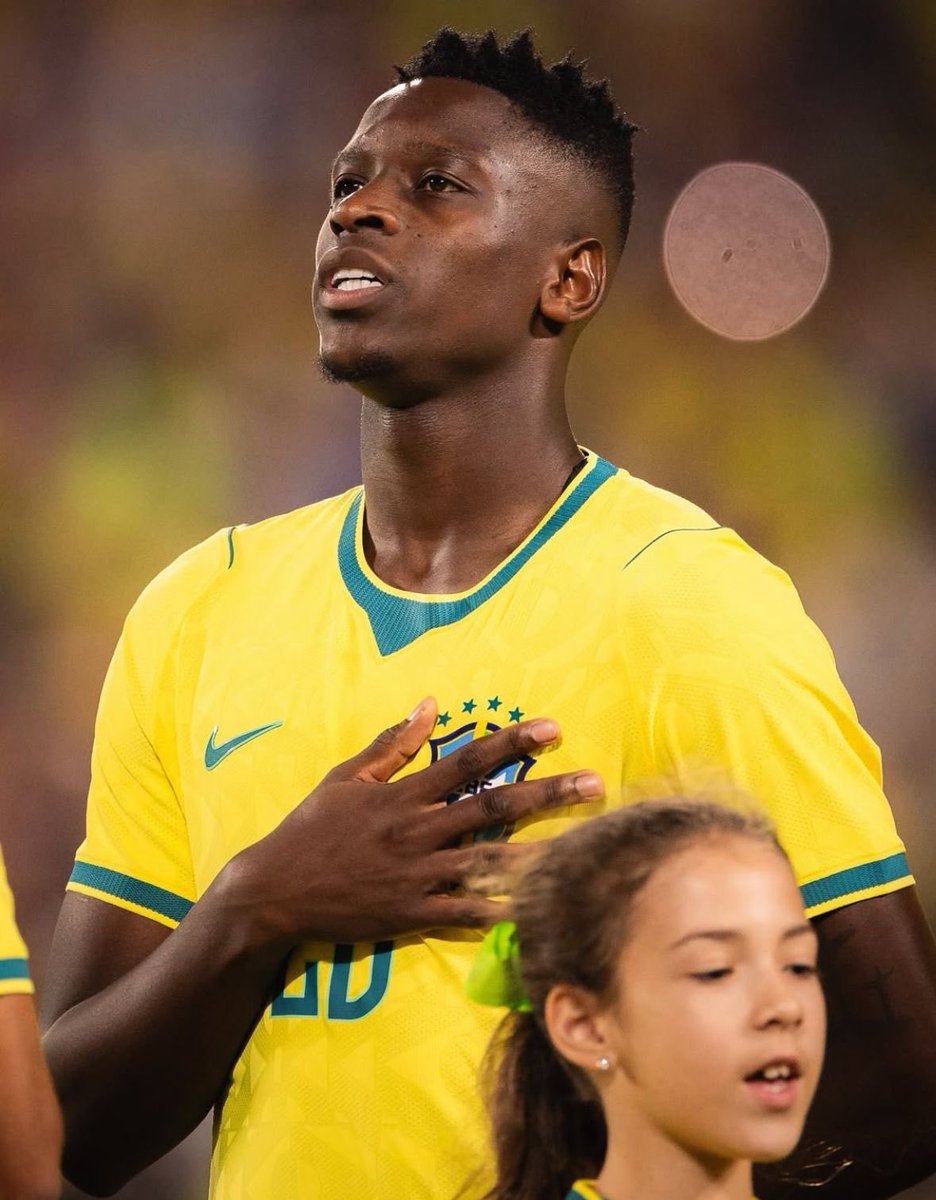 informafogo's tweet photo. Tem algo guardado para ele hoje. https://t.co/2vRZov7ltk