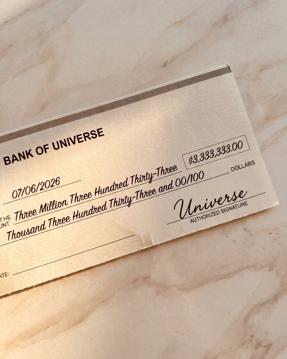 imoneymantra's tweet photo. $3,333,333 checks are manifesting in your life.

Drop "333" to claim it https://t.co/sShodjdv9y