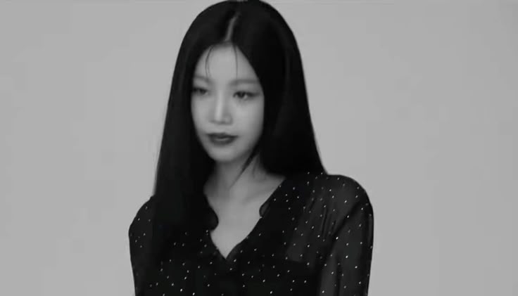 LM3LMY's tweet photo. WE WANT A SOOJIN COMEBACK
WE WANT GOOD PROMOTIONS
WE WANT A FULL ALBUM
WE WANT SOOJIN !!!!

#ComeBackSoojin #Seotangs4Soojin #BRDtreatSOOJINbetter 
@BRD_SOOJIN @BRD_entofficial https://t.co/CopUFOwcFz