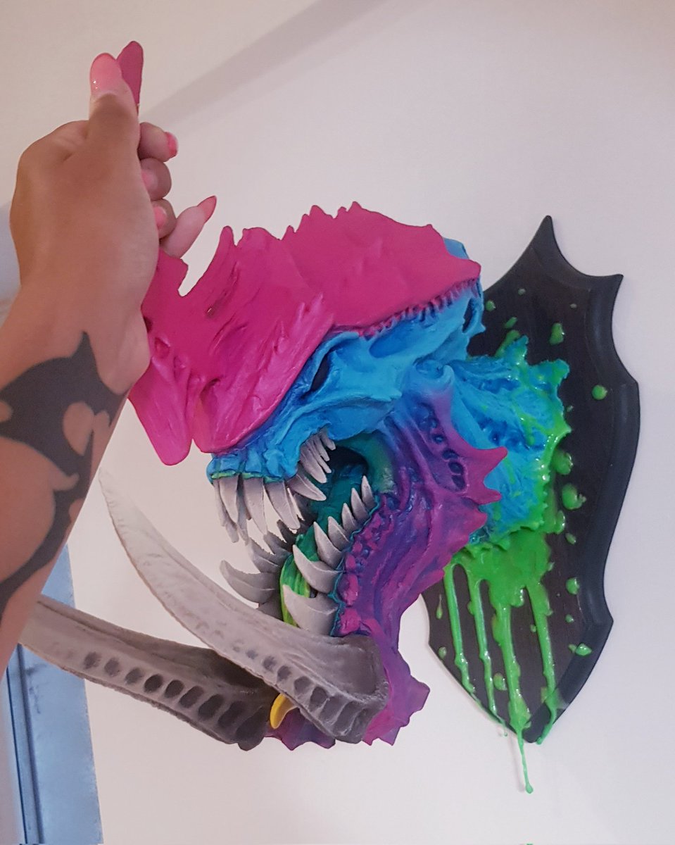 HiveFleetHyper's tweet photo. My latest project. I've entered my maximalist phase! 😍💖💖💖 #warhammercommunity https://t.co/ghn5FkU07o