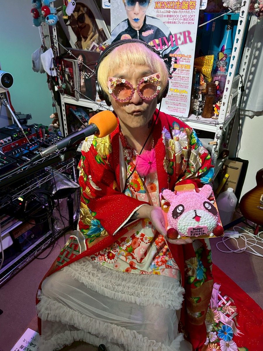 秘密基地配信vol.26たくさんの仲間がチケット買ってくれて嬉しかった