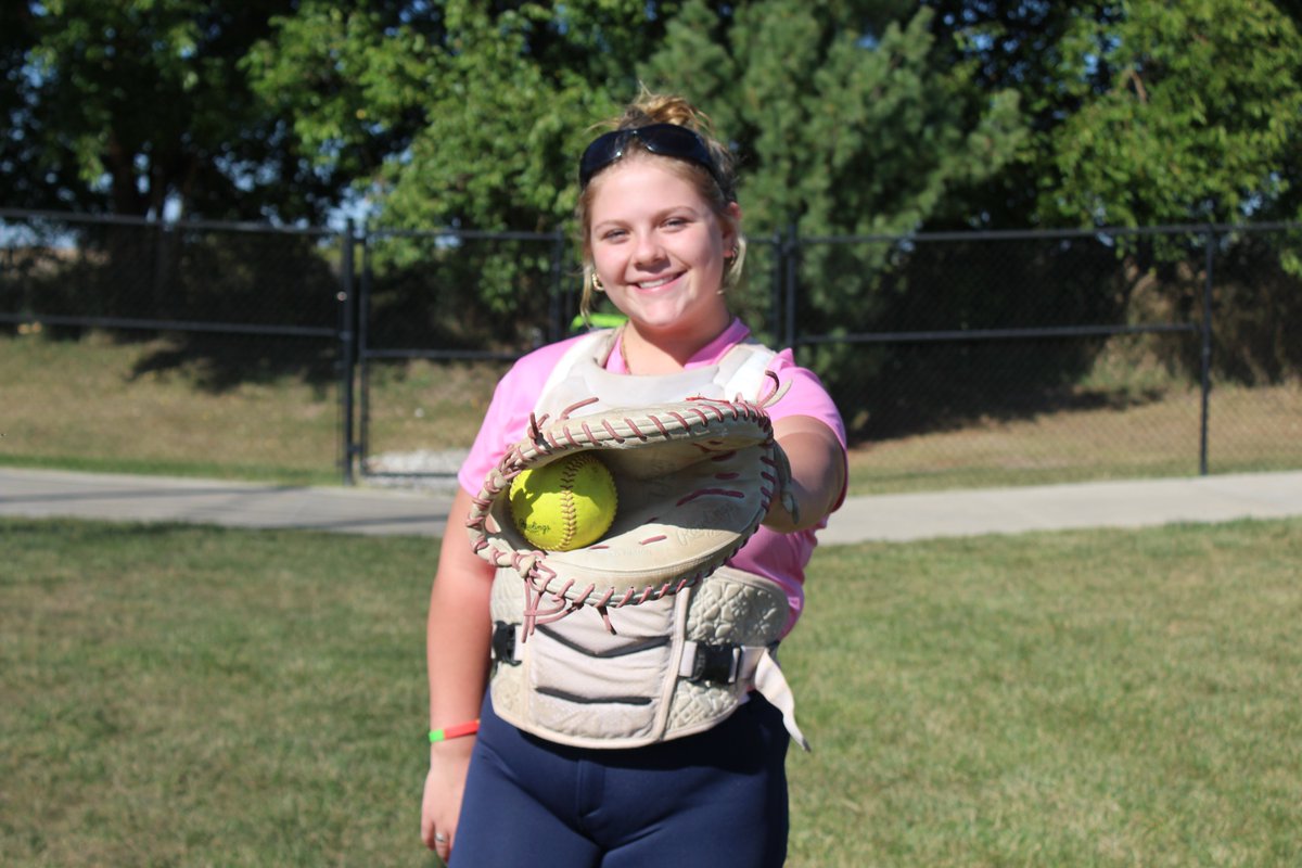 Coach_Hill_IB's tweet photo. D1 Great Lakes Firecracker Showcase-GM4-7/2/26

Liv V - 2H, 2B
Taylor H - 2H, R
Gabby T - H, R, RBI
In the ⭕️- Bailey W - 5IP, 6H, 1ER, 4K, 2BB
D Play of Gm - K/CS DP - Taylor H - Maddie M - Liv V

@OliviaVittori27 @_Taylor_Hill_ @Gabbytrejo1726 @BaileyWitte10 @maddiemurray03 https://t.co/E0L9nGf8iz
