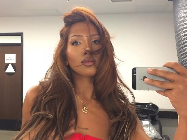 𝐒aphira 𝐂rawford 𝐅errars. tweet media