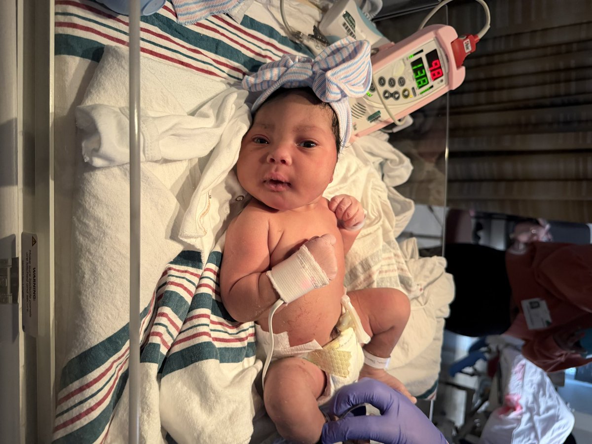 ILiveFor_Nizzy's tweet photo. Wow I’ve had a baby girl for a whole week already 🤩💖🎀
Charm 🌈
6/28/26 - 7lbs 5oz - 21 inches https://t.co/VXV6G1ZLVf