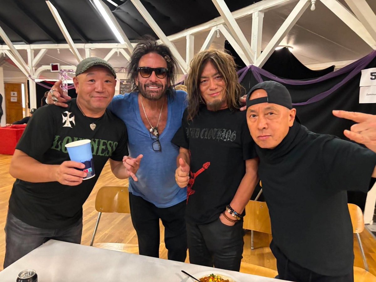 loudness222's tweet photo. 久しぶりにマルコ メンドーサに会いました。
元気そうで何より。 https://t.co/jGqftIfV0c