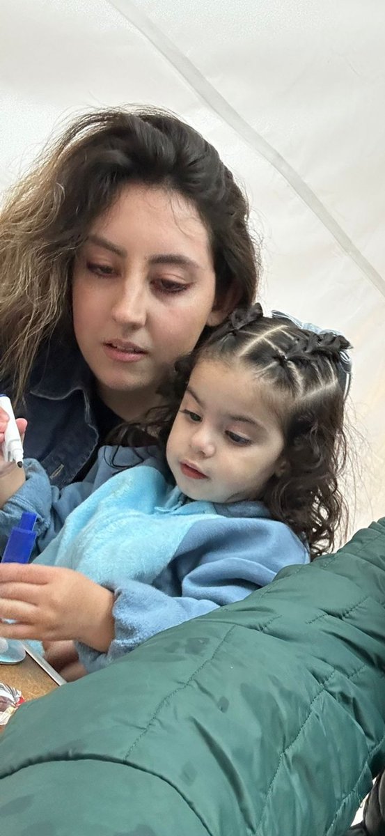 victoriaruffo31's tweet photo. TESSA y su tía madrina VICTORIA ❤️❤️❤️ https://t.co/S7raJepbJR