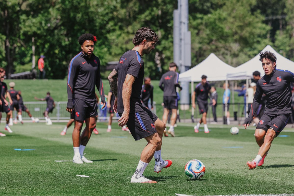 USMNT's tweet photo. MD-1 Mode. https://t.co/1gAtIWD8fd