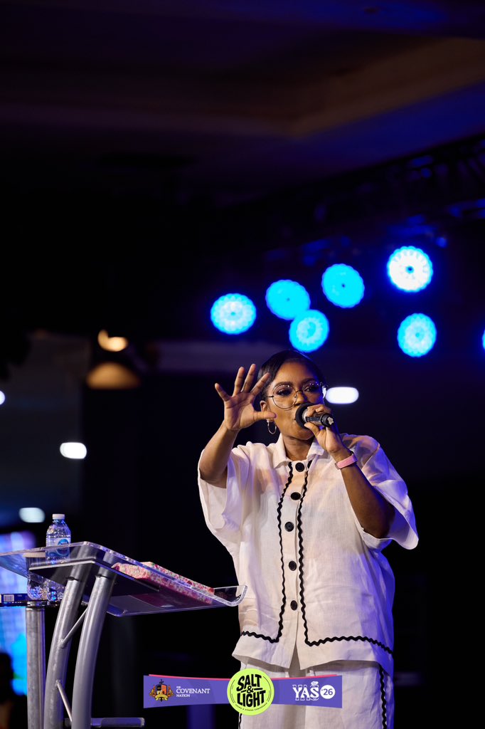 yasconference's tweet photo. Pastor Tolu Odukoya created a portal of intimacy where hearts were tilled and ready for the blueprint of Salt and Light.

Drop 🙌🏾 if his ministry stirred your heart and empowered you to dominate as light 👇🏾

#yas26 #youngandstrong #saltandlight https://t.co/5GKSIEt0eW