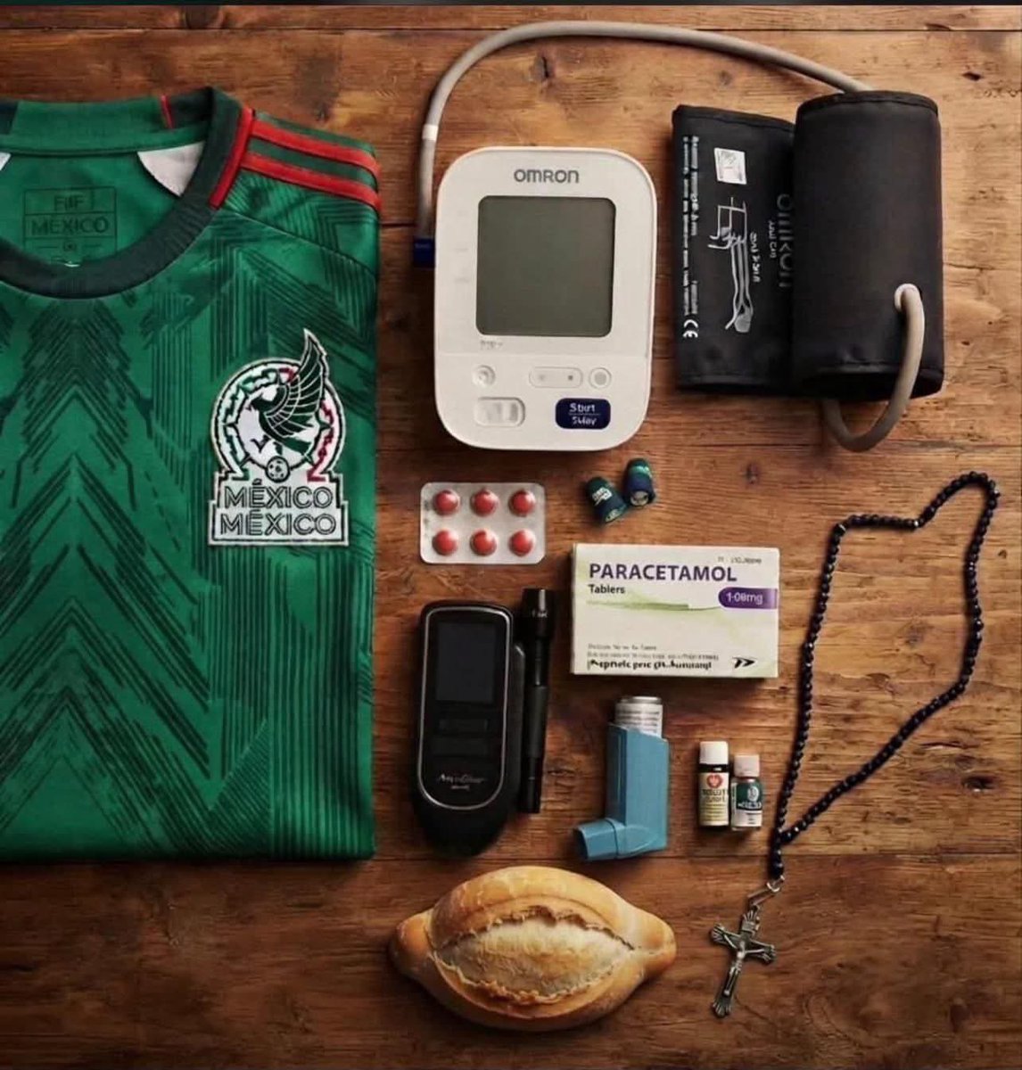 barragan_nacho's tweet photo. ¡Preparen su kit para el partido! https://t.co/NIuLAzmUo3