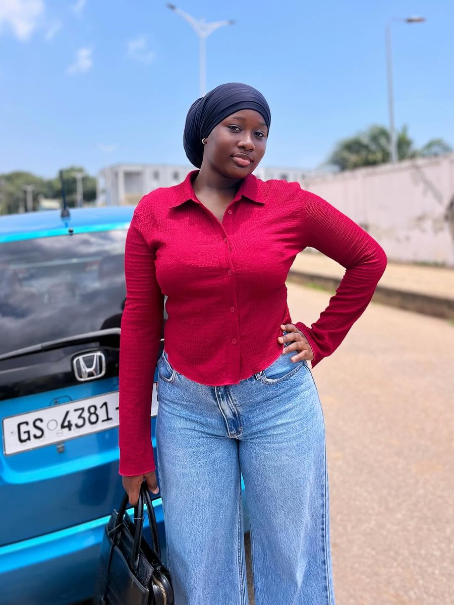 Zainab💫 tweet media