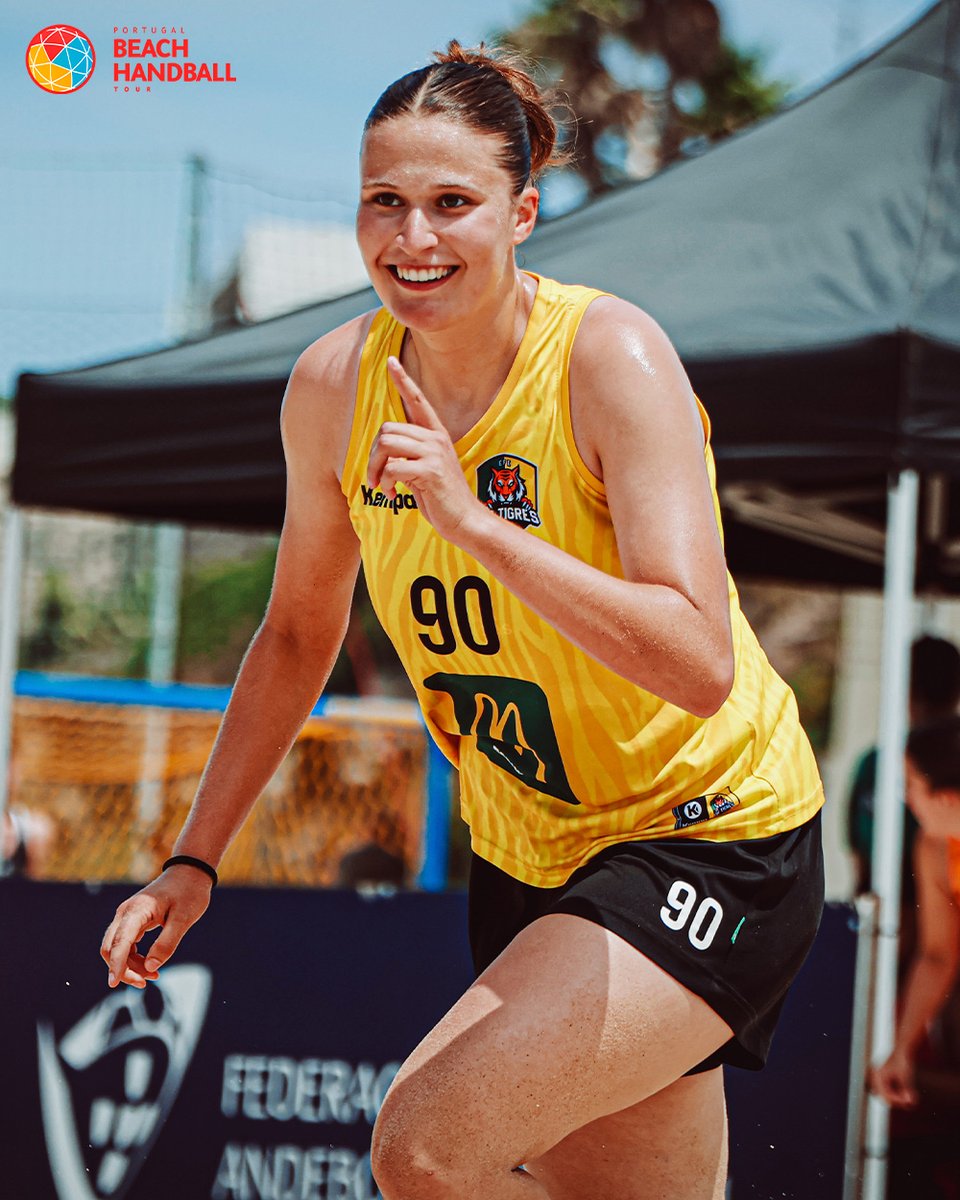 AndebolPortugal's tweet photo. 📸 Dois dias, cinco jornadas e 60 jogos. Assim se pintou a Etapa I na Foz do Arelho ❤️‍🔥

#andebolportugal #beachhandball #pbht https://t.co/CIsQO3dVo8