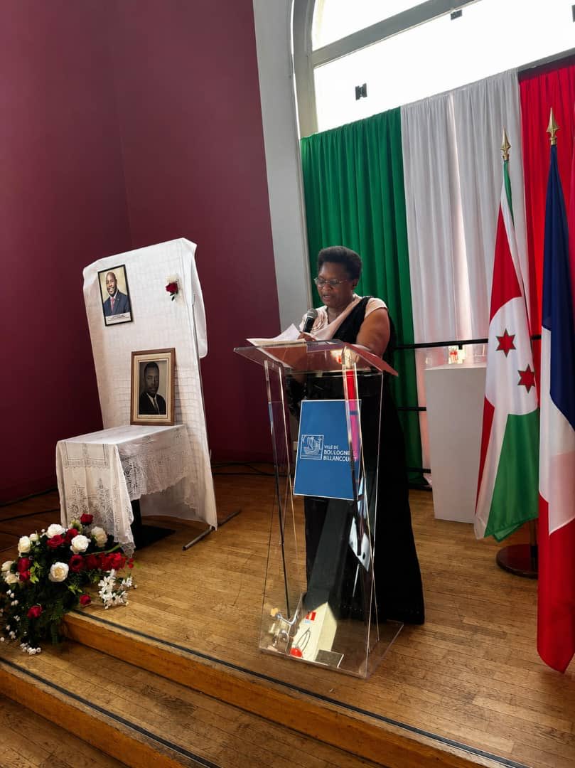 AmbassadeF's tweet photo. Ce Samedi,4/72026,l'Ambassade du 🇧🇮 en 🇫🇷 a commémoré le 64ème anniversaire de l'indépendance du Burundi.Cet événement a été agrémenté par les tambours du 🇧🇮 en présence  de la communauté 🇧🇮daise  et des diplomates des pays amis qui ont répondus présents à l'invitation.@me https://t.co/vh58V9EXbm