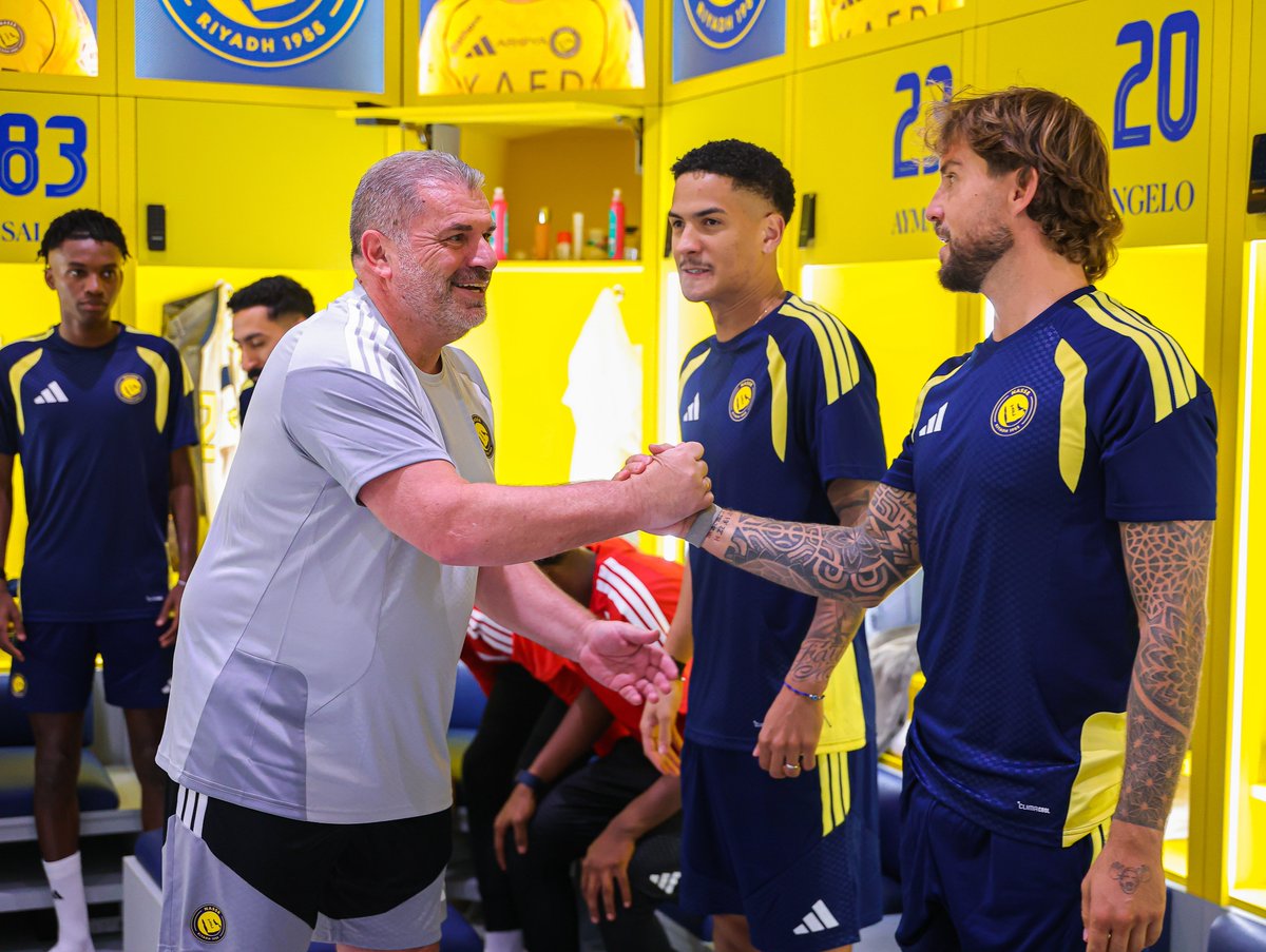 AlNassrFC_EN's tweet photo. First greetings. First steps together. 🤝💛 https://t.co/AaMpDcImv5
