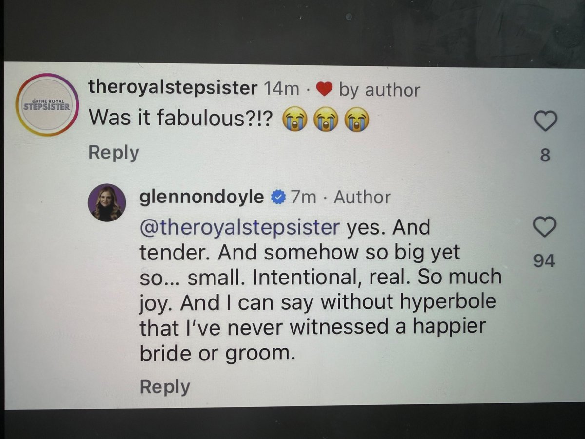 SwiftBeSlaying's tweet photo. My worlds are colliding with glennon and Abby in attendance 😭 we can do hard things is my fave podcast. I love what glennon said about it!! https://t.co/ddH165snkr