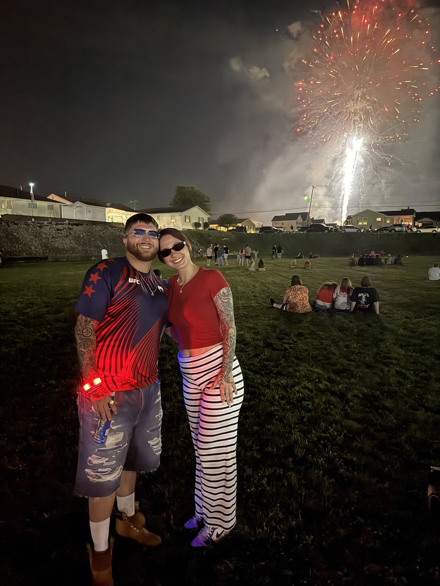 AndyJG513's tweet photo. God Bless the USA‼️🇺🇸❤️🤍🩵⚡️
#alwaysgrinding https://t.co/VW5lfYfIhu