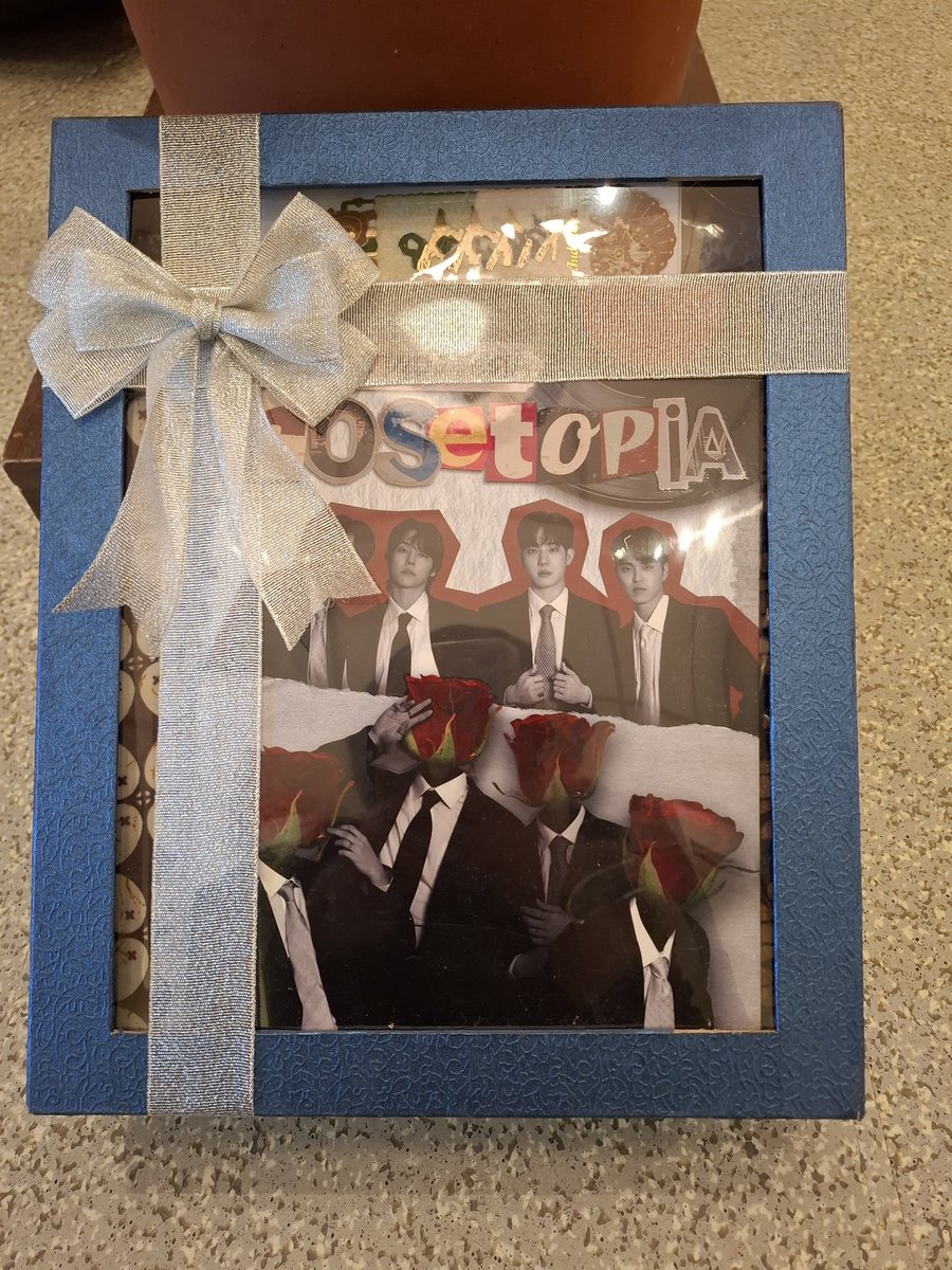 BlackroseCrewID's tweet photo. Magazine and Gift Sneak Peek 

Thank You Blackrose for the support 💕 https://t.co/NIOgnyZWNG