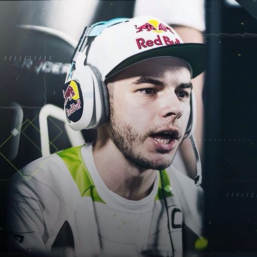 GGBreakingPoint's tweet photo. 🗓️ On This Day 16 Years Ago 👉

@Nadeshot joined OpTic for the first time https://t.co/z8GQJQcS97