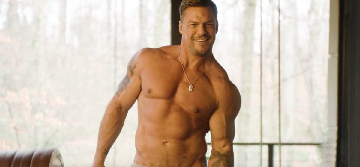 alanritchsonhq's tweet photo. https://t.co/1rilkZl3ty
