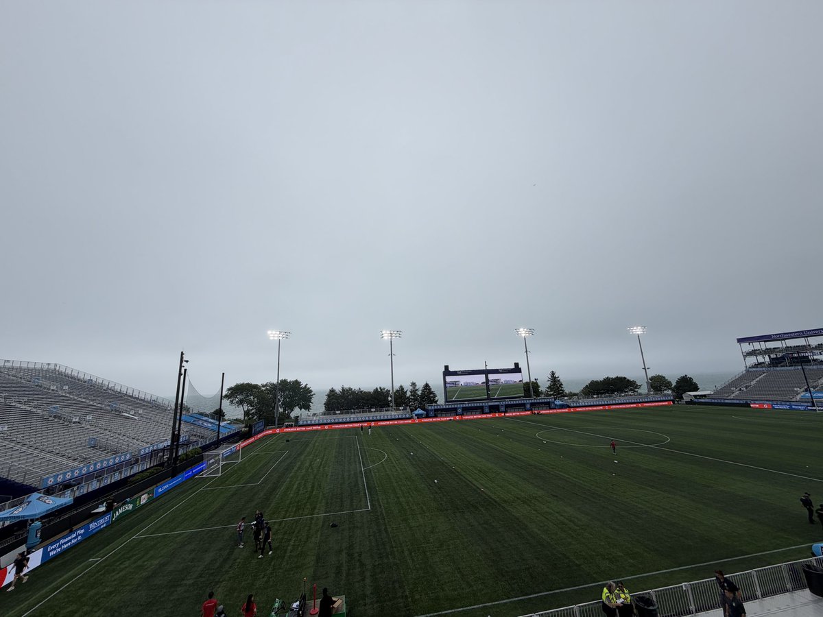 JoeChatz's tweet photo. Chicago Stars FC vs Utah Royals empty stadium picture #WithTheStars #NWSL https://t.co/vfM8pn7LBk