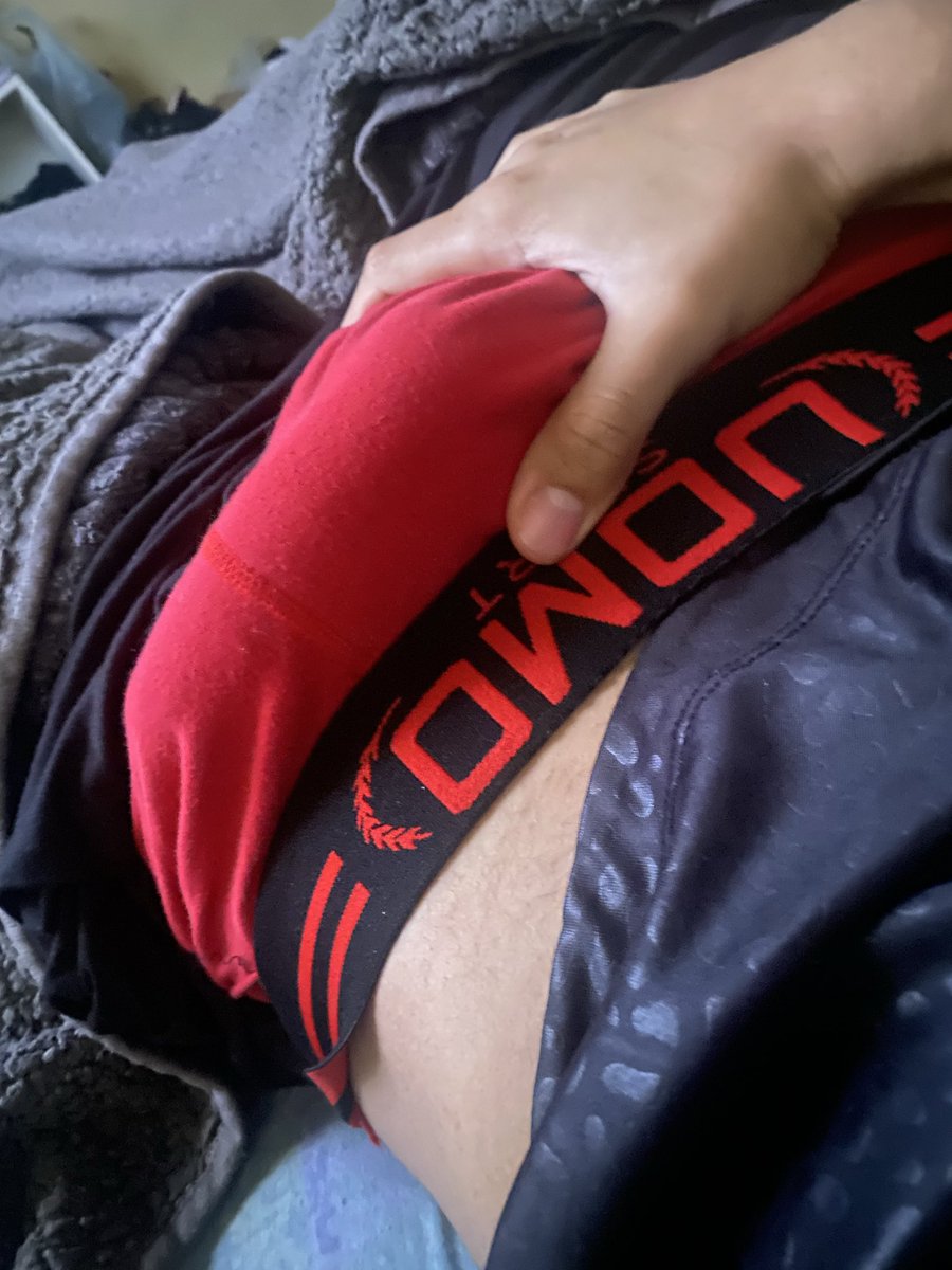 ivanog33's tweet photo. Acostado, si quieres más Rt y like https://t.co/Ca1HhFt4sO