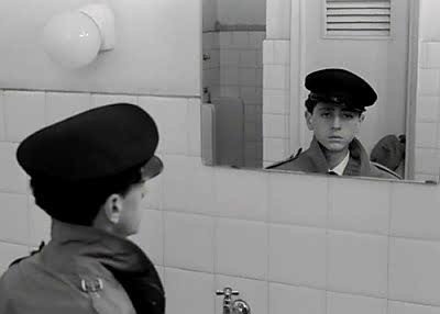 fantasiablog1's tweet photo. Il Posto (Ermanno Olmi. 1961) https://t.co/cqhJiixpad