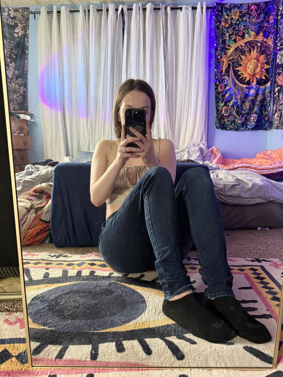 Babe tweet media