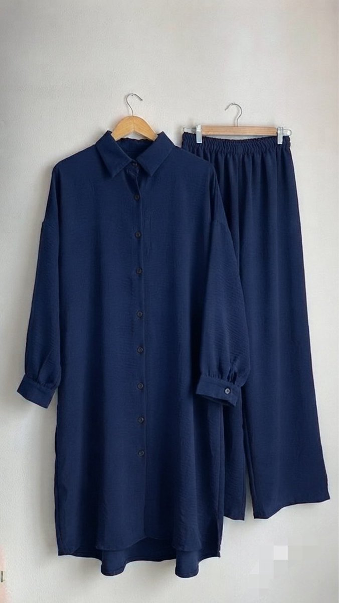 xahrasidi's tweet photo. X is no longer pushing my posts the way it used to. 🥹💔

If this shows up on your timeline, please help me with a repost. It costs you nothing but could mean a lot to my small business. 🙏🏽❤️

✨ 17k only
🛍️ Available on preorder
📍Kaduna
🌍 Nationwide &amp; worldwide delivery https://t.co/XdZeFG3JRF