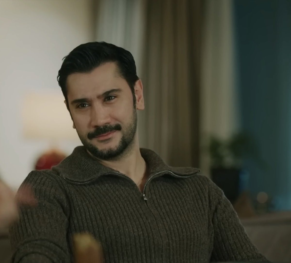 kaybedeneci's tweet photo. Paran olayım akla beni diyen ablayı anladığım saatlerdeyim💗🫣
@UgurNes https://t.co/vaTijzVRF2