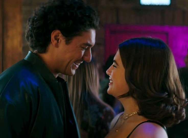 ccutiny's tweet photo. i love the way they look at each other https://t.co/Pnw3FUEhJZ