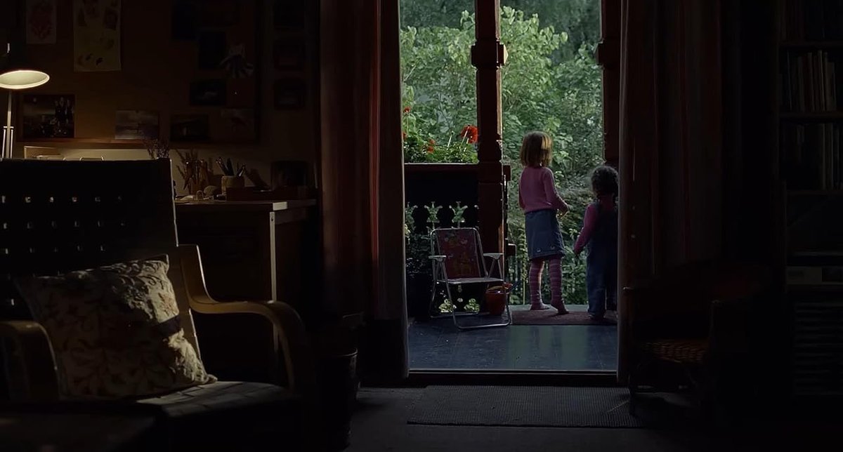 madbybg's tweet photo. bir film “santimental value” https://t.co/4YJQzSyjqR