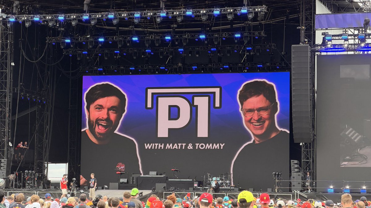 Martin2535's tweet photo. @MattP1Tommy enjoyed seeing you two on stage today! https://t.co/6o1yKamelG