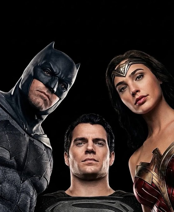 dcmarvelfandoml's tweet photo. Ellos no volverán a interpretar estos icónicos papeles. Pero bajo una nueva dirección administrativa, sí que sería posible que el DC Gods &amp; Monsters Universe de #ZackSnyder pudiera continuar en series y películas animadas con cómics que complementen las historias. https://t.co/rnE382rWzn