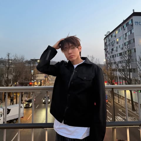 teamsame_zip's tweet photo. 260326 🐱 ONYA insta post update

#TEAMSAME #팀세임 #ONYA #온야 #원도윤 https://t.co/qaGM10W8Fz