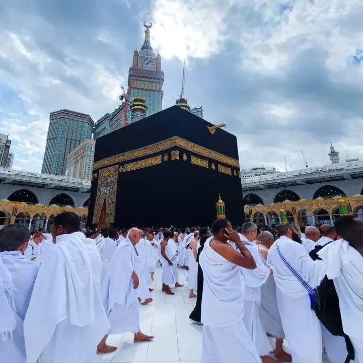 JMNewsNetwork_'s tweet photo. Anthony Joshua:

“Islam plays a big role in my life.” https://t.co/3jF8VXiNo0