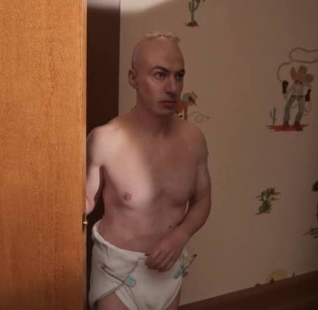 WetOilyButt's tweet photo. how it feels to go to someone’s house for the first time https://t.co/5Gm75fDLN0